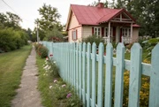 Заборы для дачи: бюджетные варианты и практичные решения Заборы для дачи: бюджетные варианты и практичные решения